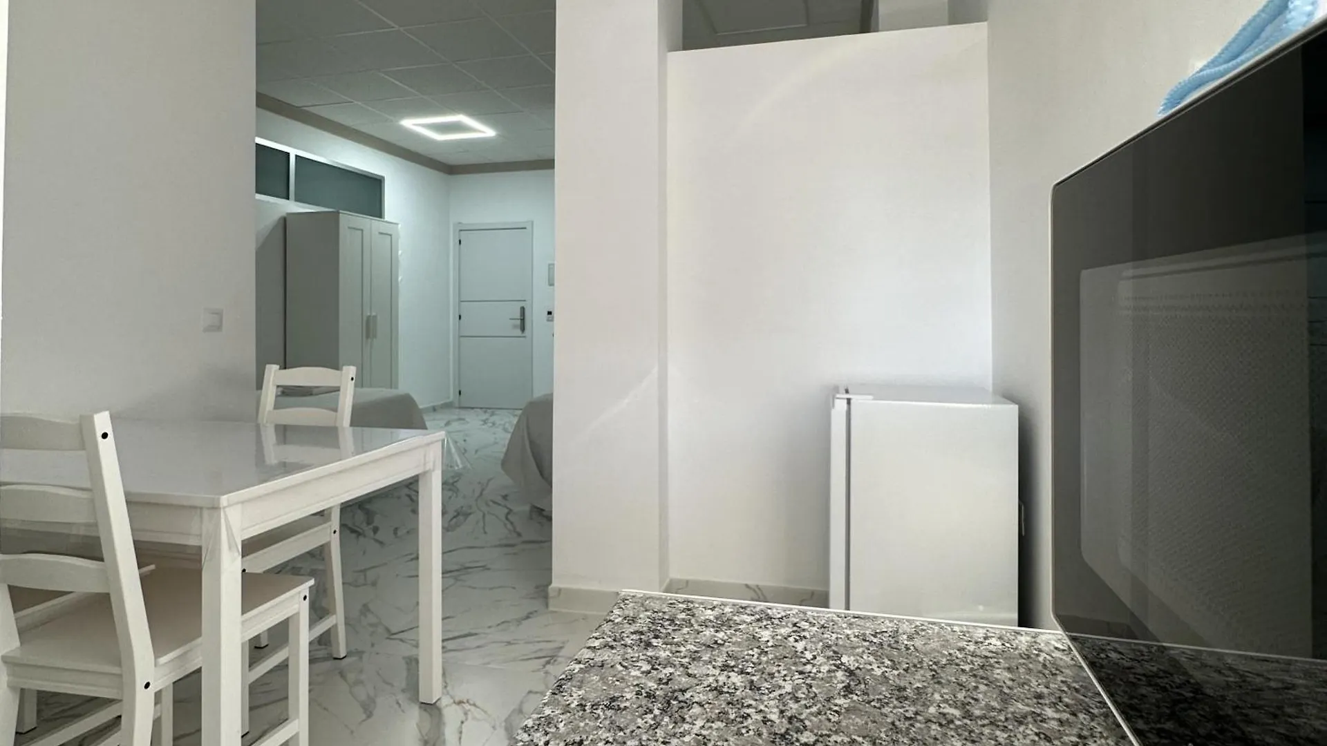 Apartment Hotel Avenida Velez Malaga