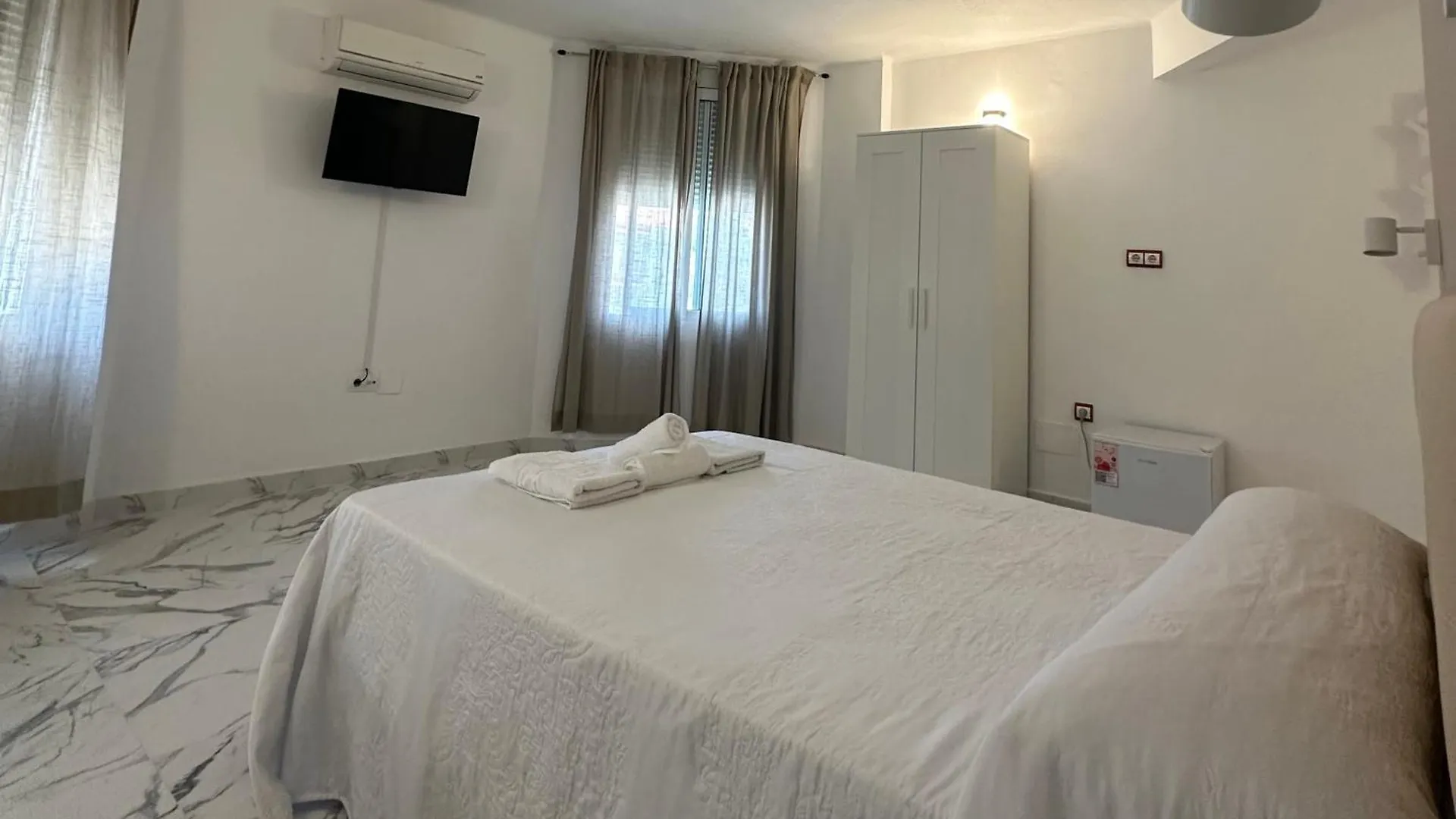 Apartment Hotel Avenida Velez Malaga Spain