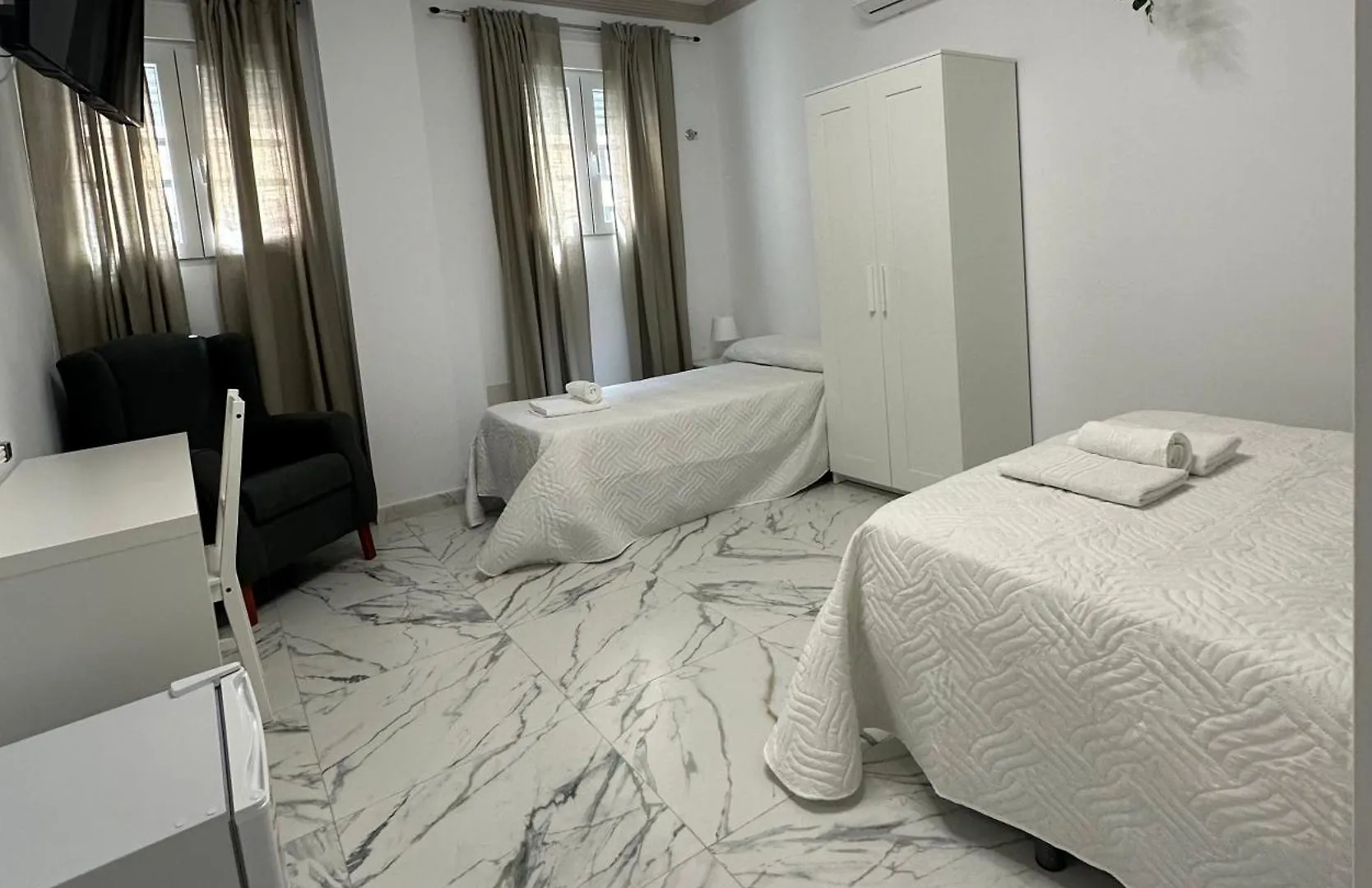 Hotel Avenida Velez Malaga 0*,