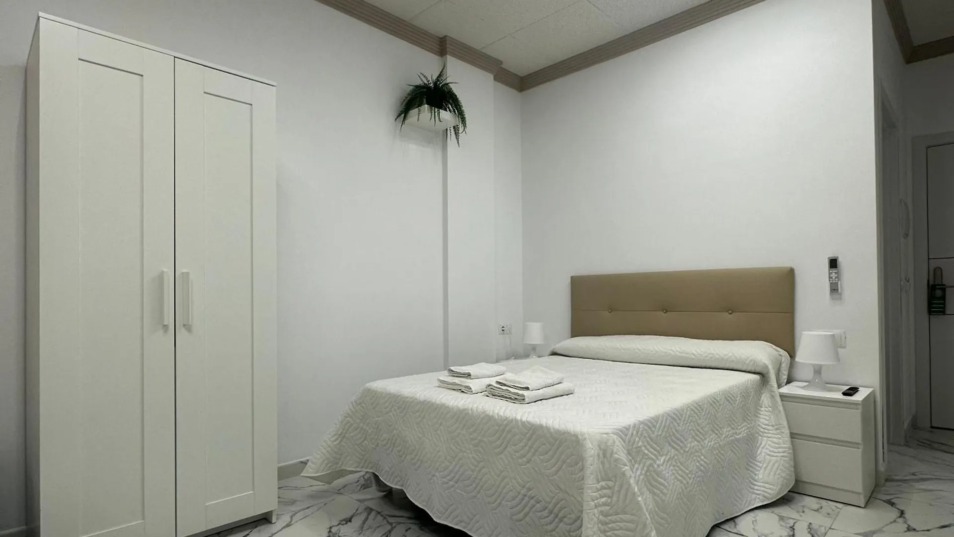 Hotel Avenida Velez Malaga 0*,
